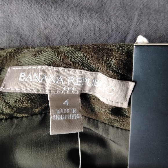 NWT BANANA REPUBLIC LINED SKIRT SZ 4 - Picture 4 of 5